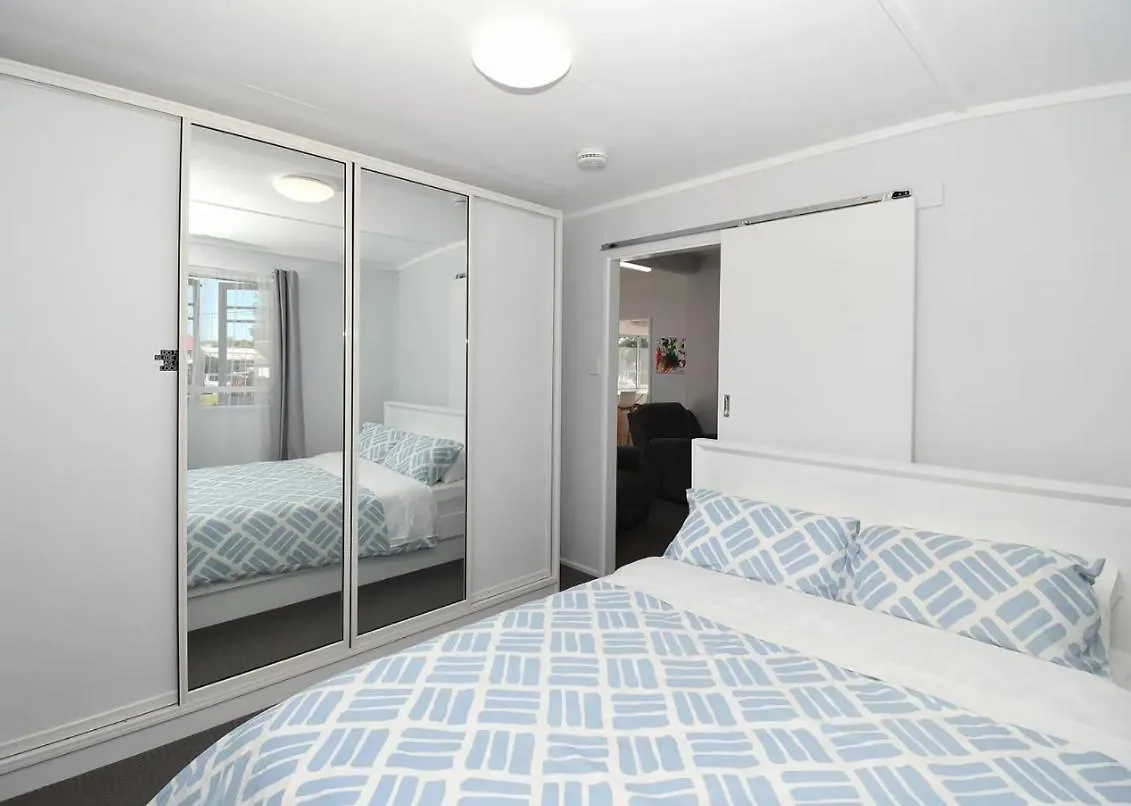 Bazza'S Beach House Burrum Heads